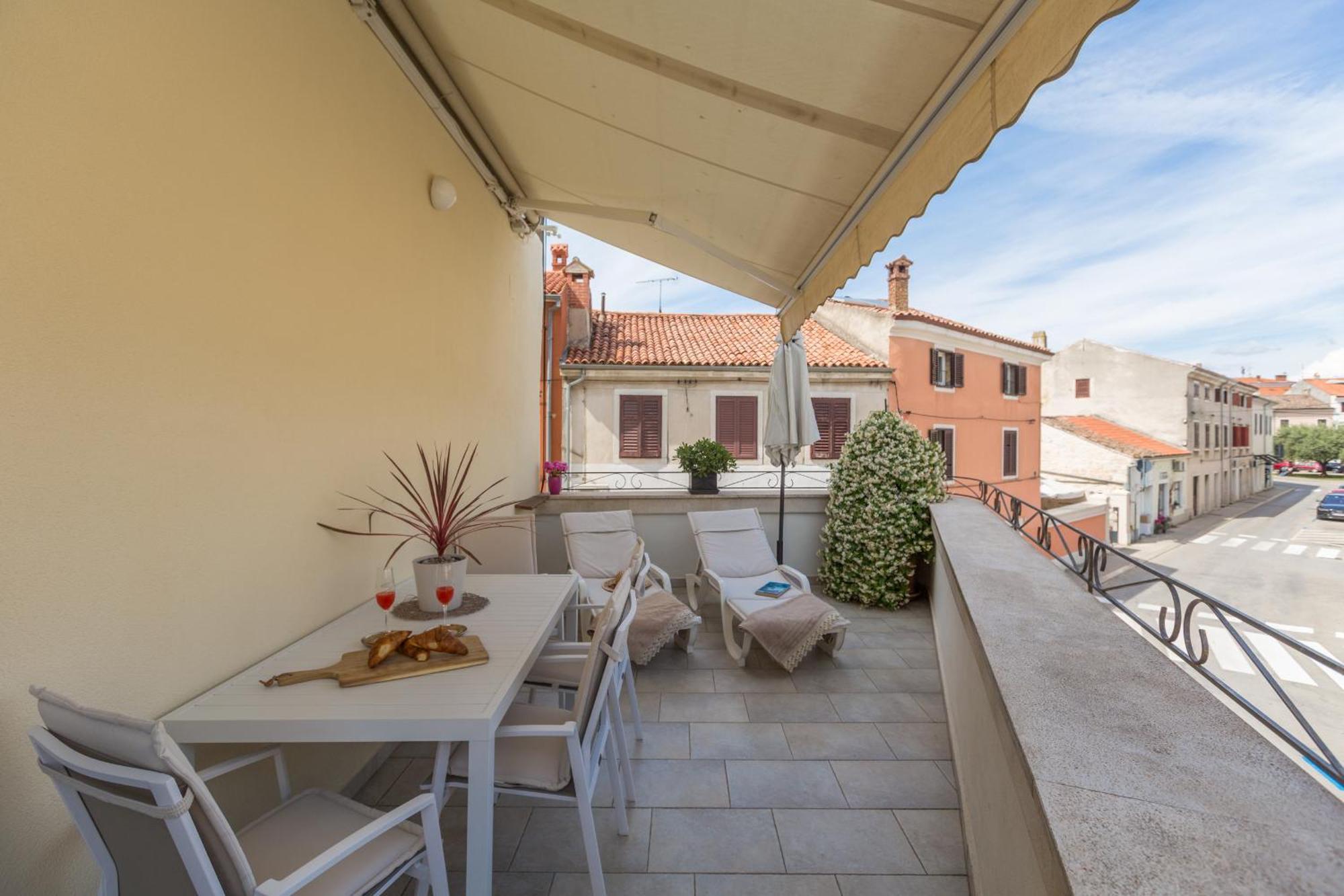 Premium Apartment Aria פורץ מראה חיצוני תמונה